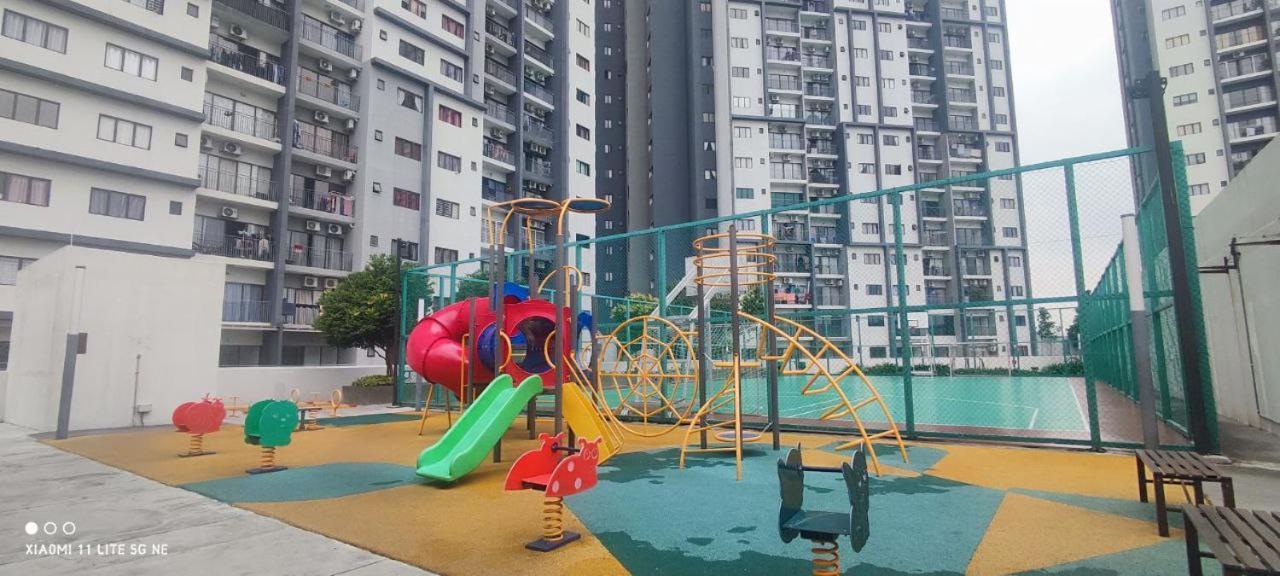 Rf Homestay نيلاي المظهر الخارجي الصورة